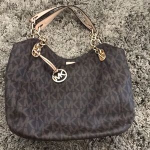 Michael Kors purse